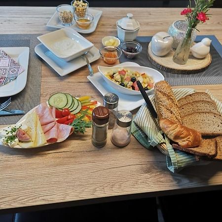 Privatzimmer Helga Haselberger Ybbs an der Donau Eksteriør billede