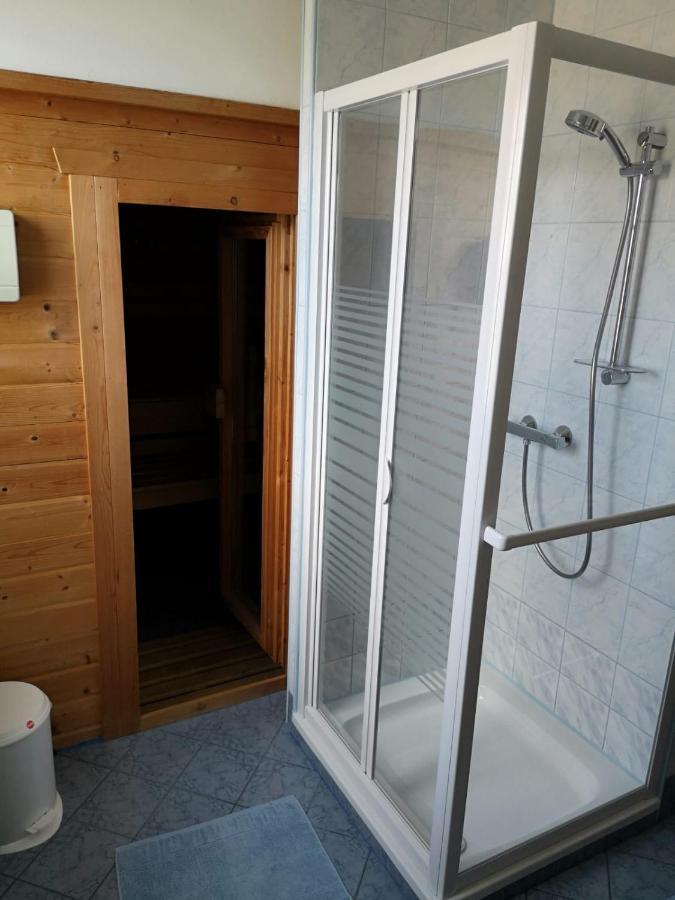 Privatzimmer Helga Haselberger Ybbs an der Donau Eksteriør billede